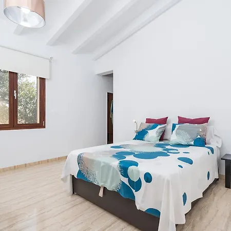 Es Serral Holiday home *